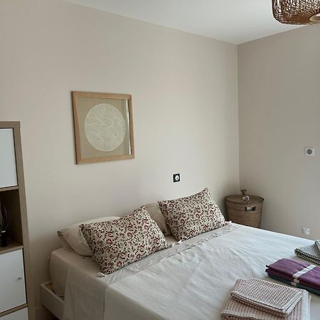 Belle Maison Contemporaine Ampus Extérieur photo